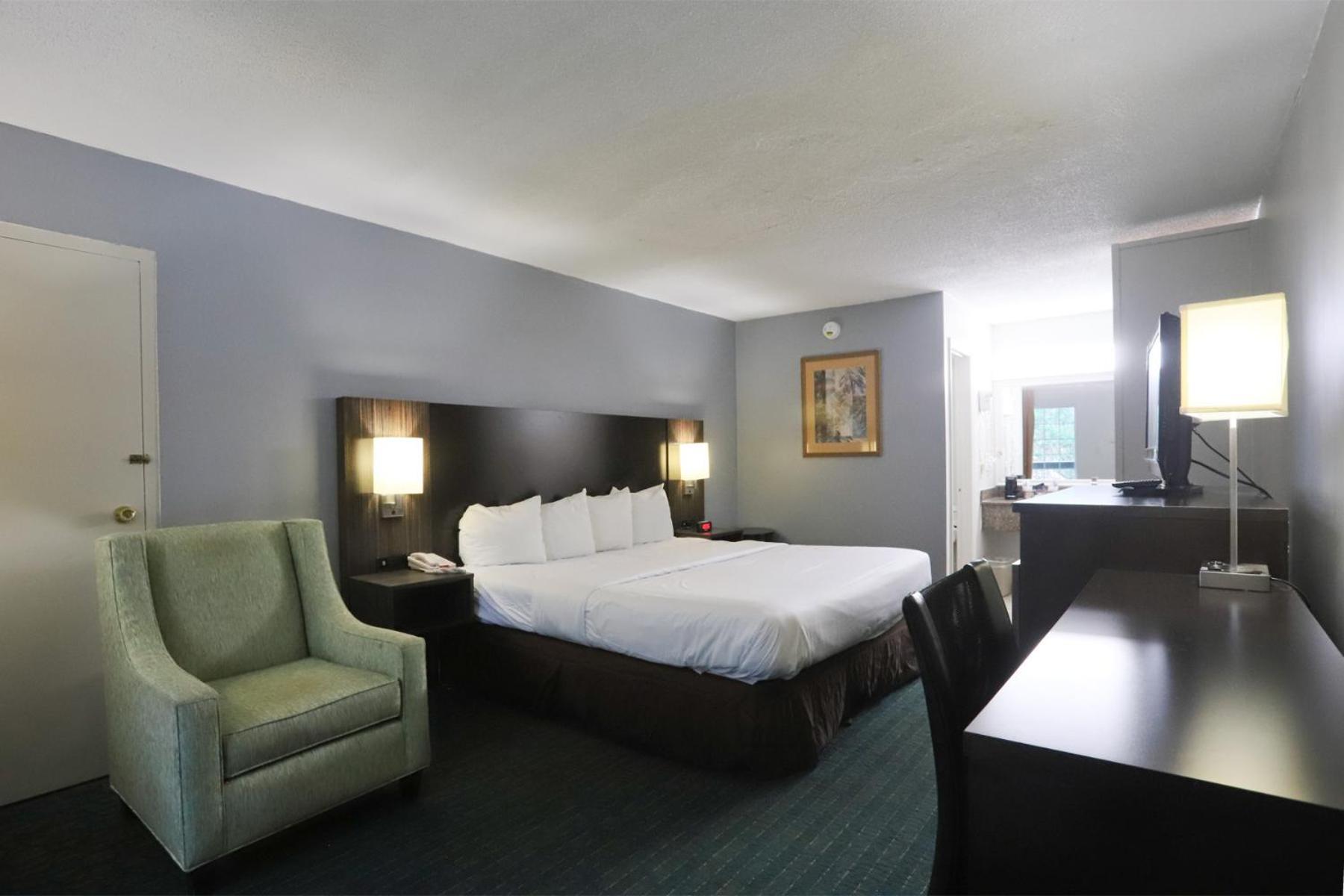 Greenville Inn & Suites Exterior foto